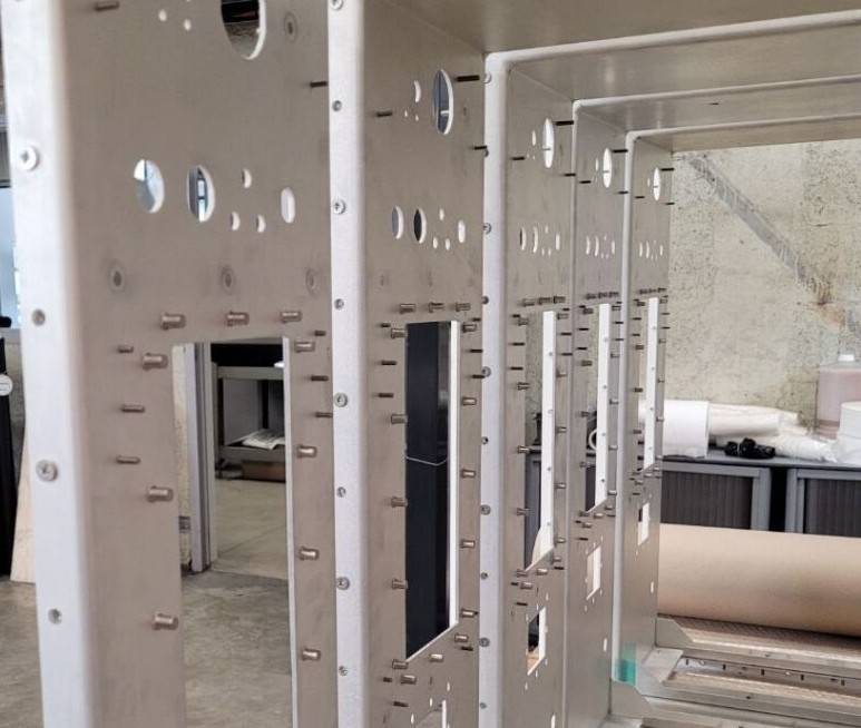 Boitier actia intérieur-1